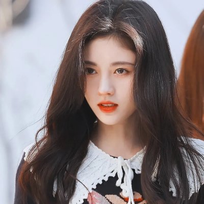 茱莉小姐